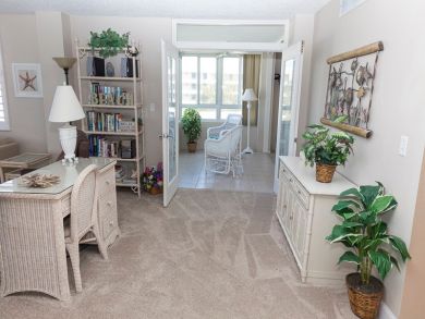 Enjoy  Views of the Gulf from this Two Bedroom Siesta Condo